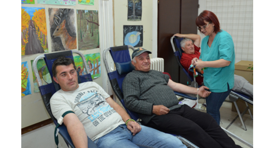 Dobrovoljno davanje krvi – U Pećincima očekivano dobar odziv